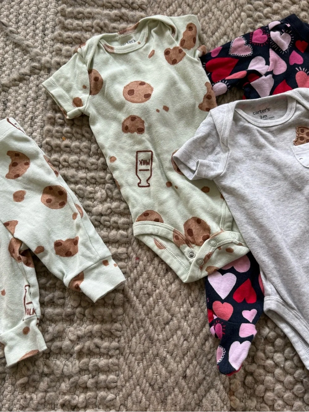 10 piece nb 0-3 months Carter's 1pcs sets sleeper girl flowers cookies hearts